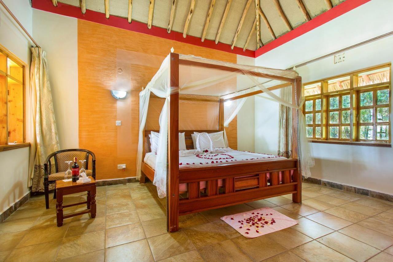Sirville Lake Elementaita Lodge Gilgil Экстерьер фото
